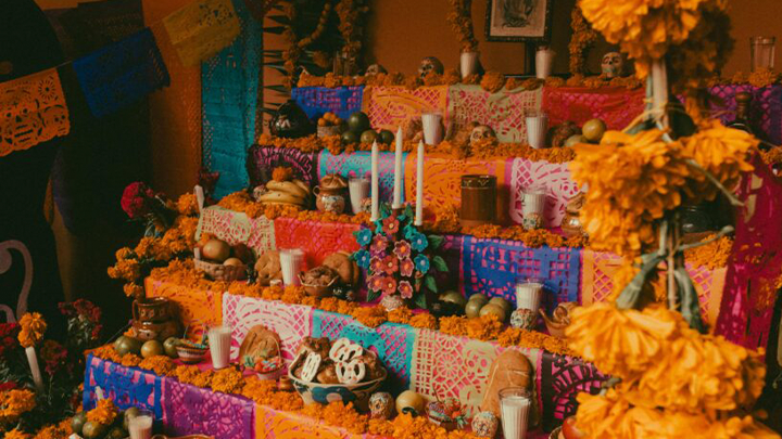 Ofrenda de Día de Muertos
